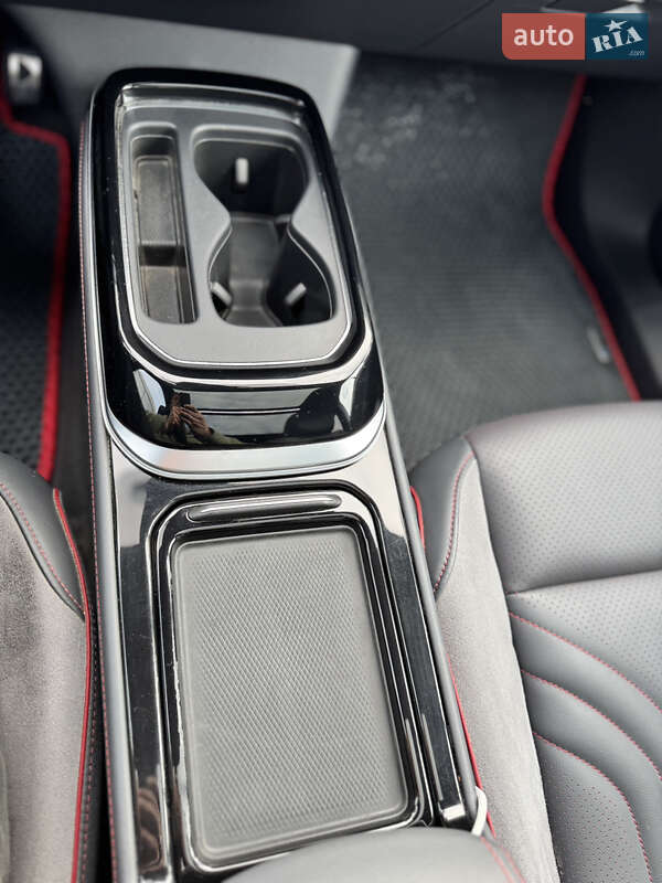 Внедорожник / Кроссовер Volkswagen ID.4 2023 в Львове