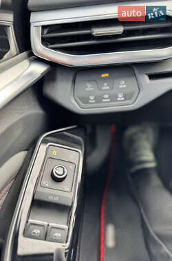 Внедорожник / Кроссовер Volkswagen ID.4 2023 в 