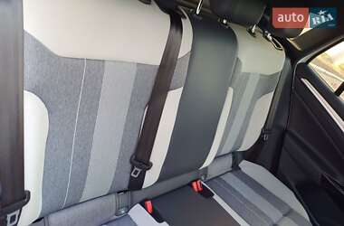 Внедорожник / Кроссовер Volkswagen ID.4 2021 в 