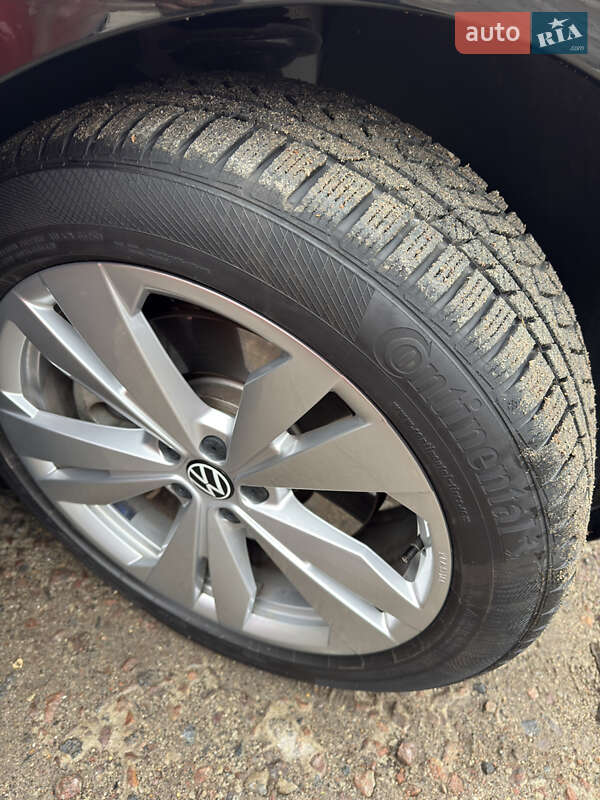 Внедорожник / Кроссовер Volkswagen ID.4 2023 в Львове