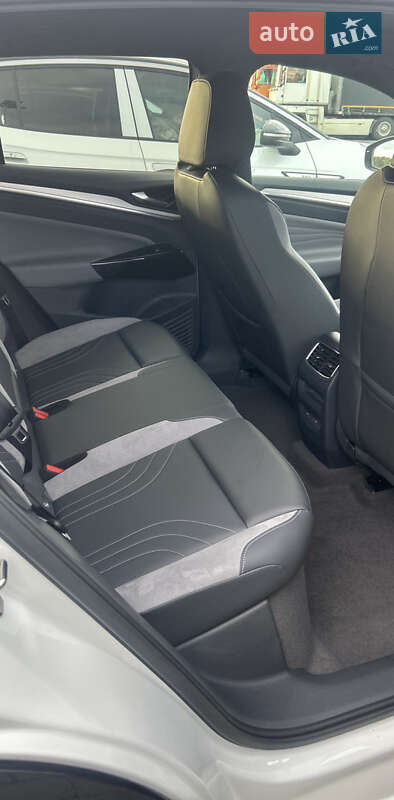 Внедорожник / Кроссовер Volkswagen ID.4 2024 в Тернополе
