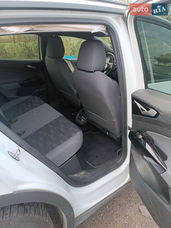 Внедорожник / Кроссовер Volkswagen ID.4 2022 в Золотоноше