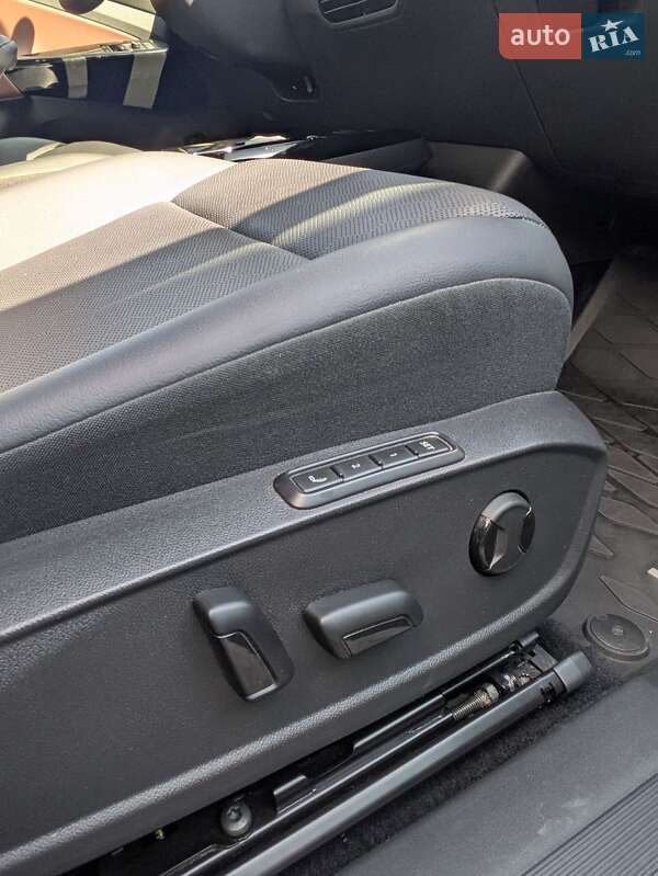 Позашляховик / Кросовер Volkswagen ID.4 2021 в Львові