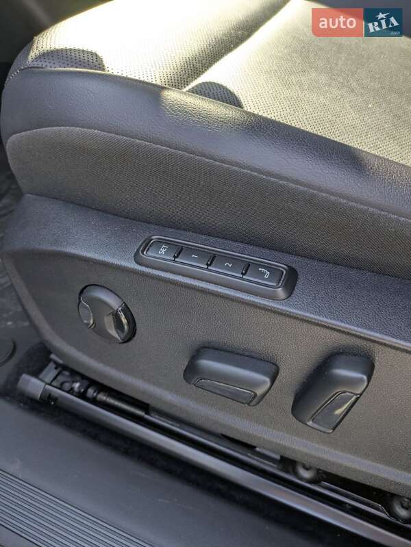 Позашляховик / Кросовер Volkswagen ID.4 2021 в Львові