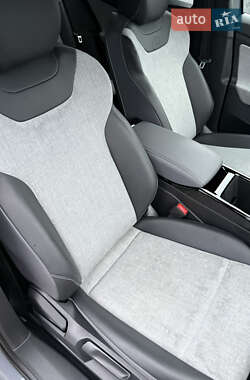 Внедорожник / Кроссовер Volkswagen ID.4 2023 в 