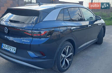 Внедорожник / Кроссовер Volkswagen ID.4 2022 в 