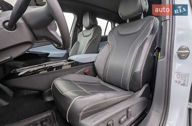 Позашляховик / Кросовер Volkswagen ID.4 2022 в  фото 17 Позашляховик / Кросовер Volkswagen ID.4 2022 в