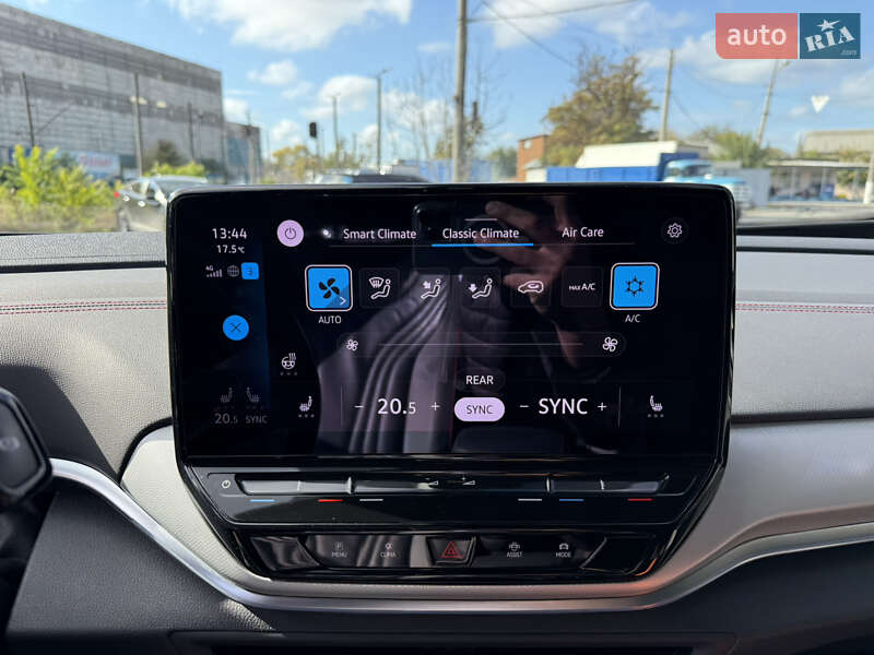 Позашляховик / Кросовер Volkswagen ID.4 2021 в Одесі