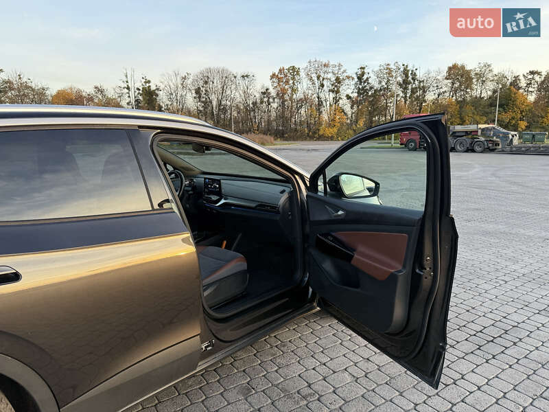 Внедорожник / Кроссовер Volkswagen ID.4 2021 в Радивилове
