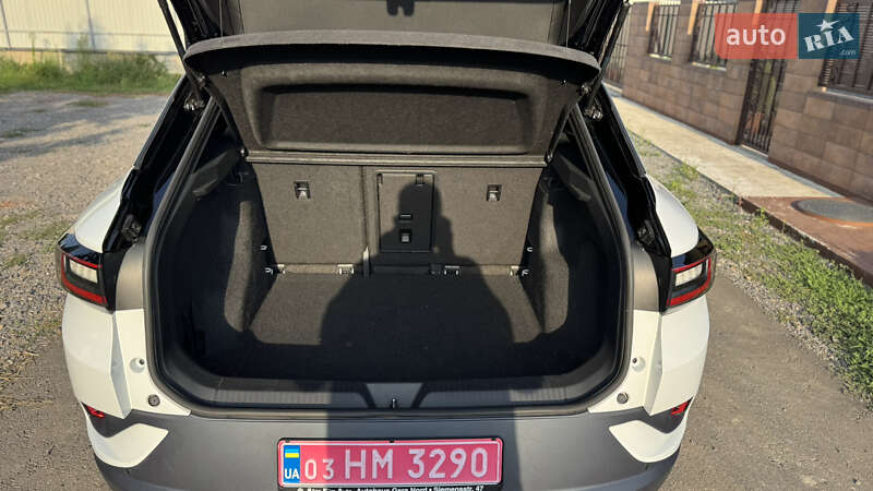 Внедорожник / Кроссовер Volkswagen ID.4 2021 в Ужгороде