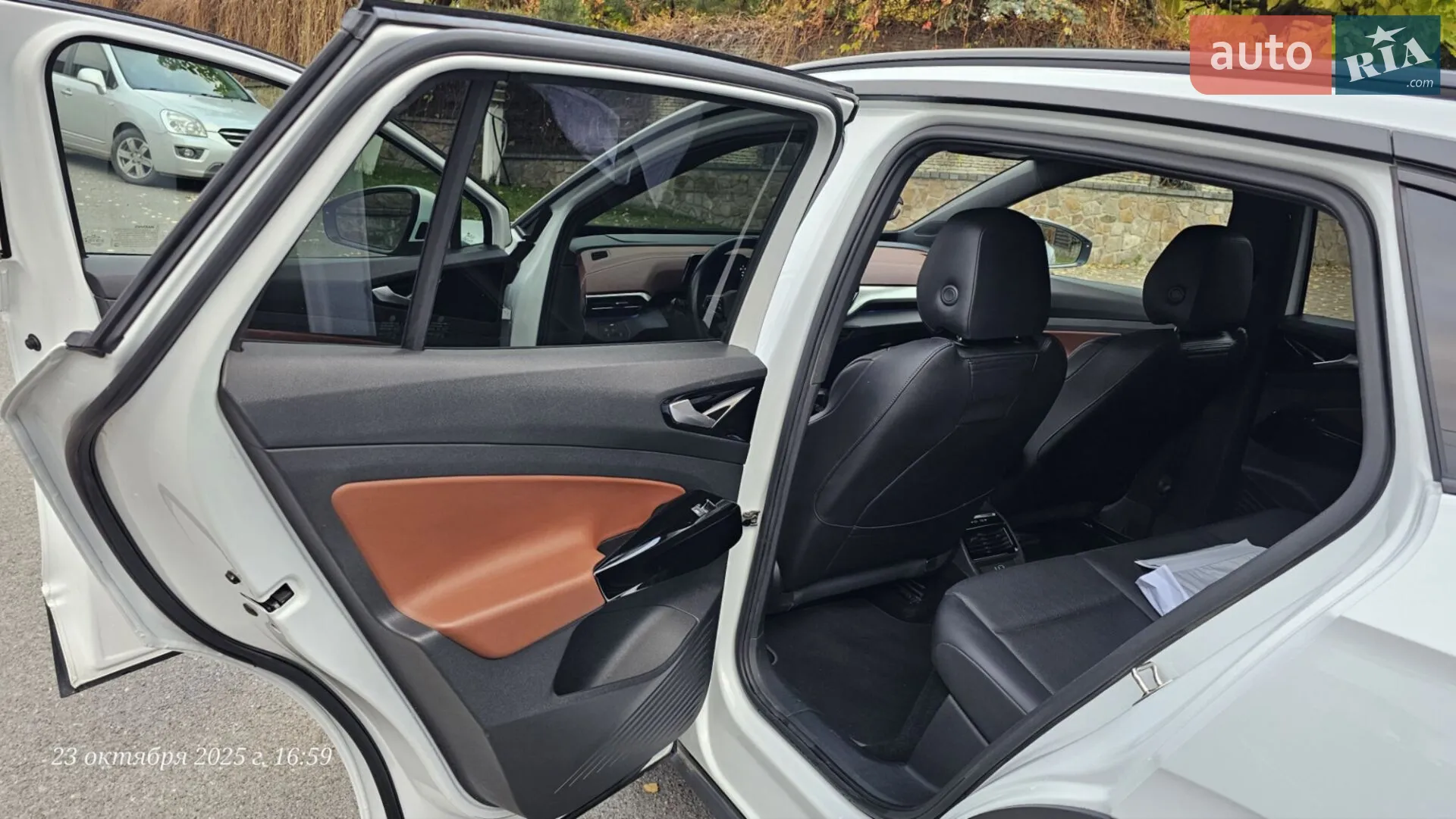 2021 Volkswagen ID.4 - мініатюра 9