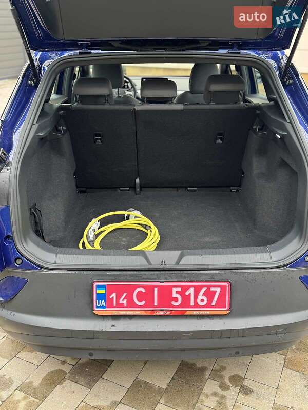 Внедорожник / Кроссовер Volkswagen ID.4 2023 в Львове