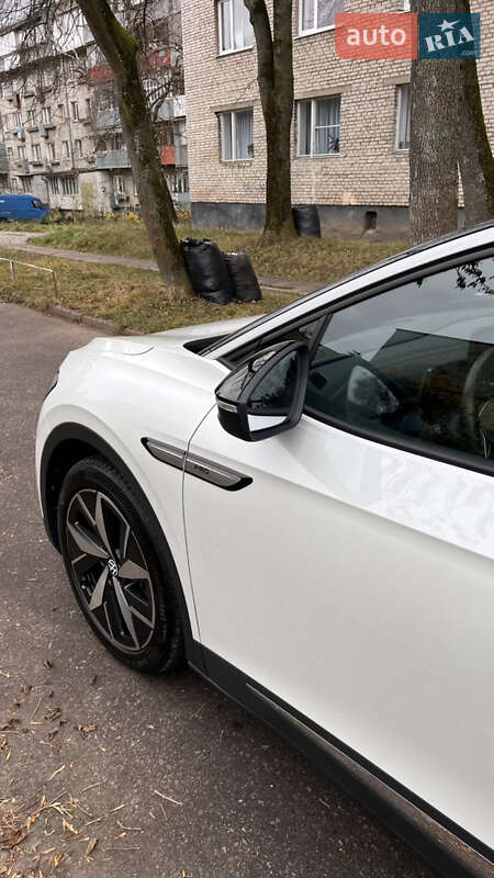 Внедорожник / Кроссовер Volkswagen ID.4 2023 в Львове фото 13 Внедорожник / Кроссовер Volkswagen ID.4 2023 в Львове