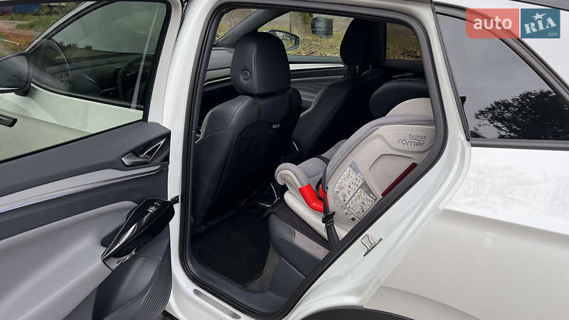 Внедорожник / Кроссовер Volkswagen ID.4 2023 в Львове фото 23 Внедорожник / Кроссовер Volkswagen ID.4 2023 в Львове