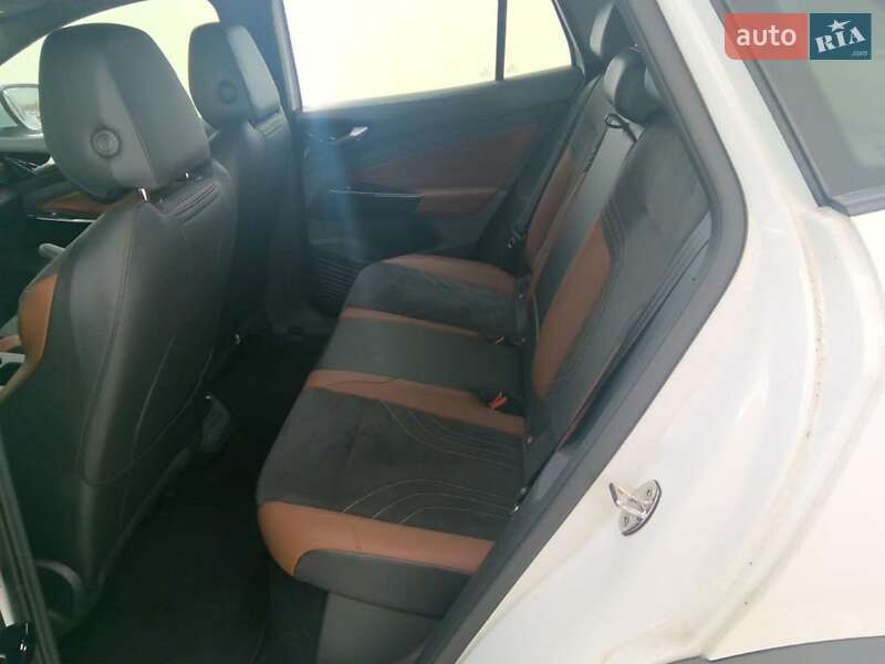 Позашляховик / Кросовер Volkswagen ID.4 2022 в Івано-Франківську