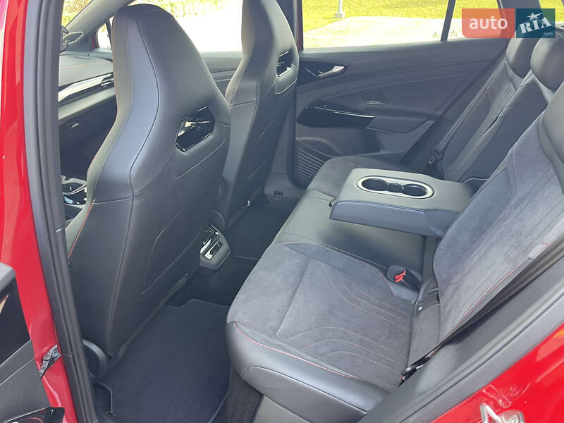 Внедорожник / Кроссовер Volkswagen ID.4 2024 в Черновцах фото 23 Внедорожник / Кроссовер Volkswagen ID.4 2024 в Черновцах