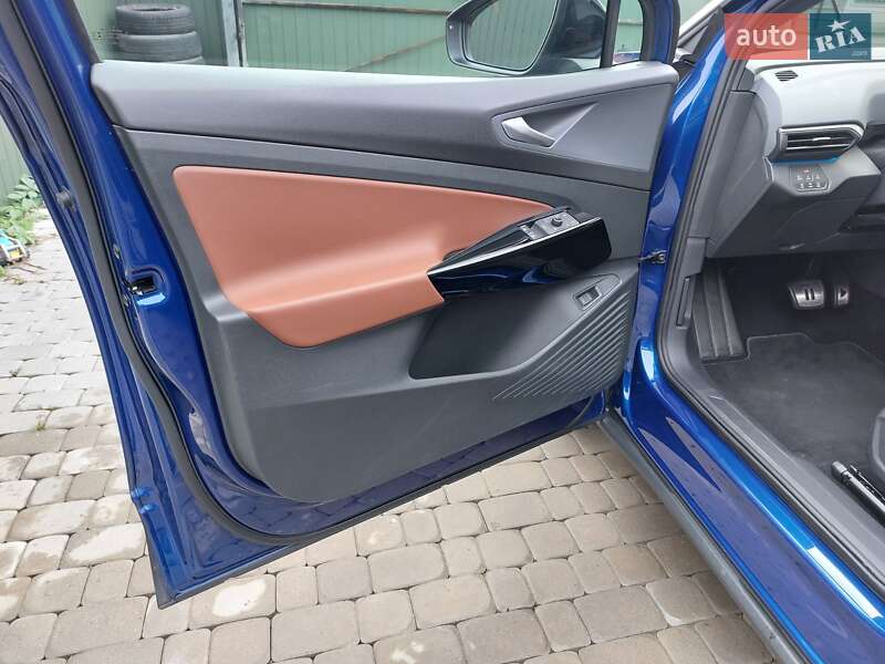 Внедорожник / Кроссовер Volkswagen ID.4 2021 в Тернополе