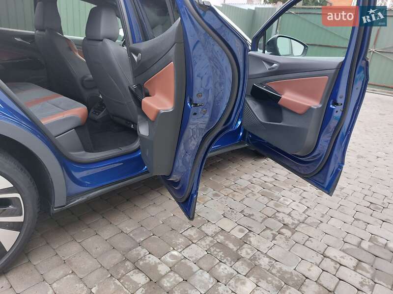 Внедорожник / Кроссовер Volkswagen ID.4 2021 в Тернополе