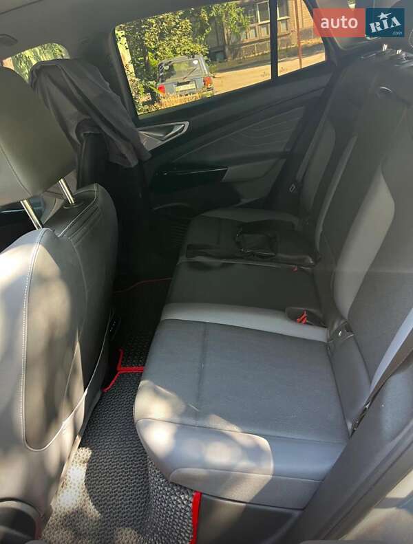 Внедорожник / Кроссовер Volkswagen ID.4 2023 в Кривом Роге