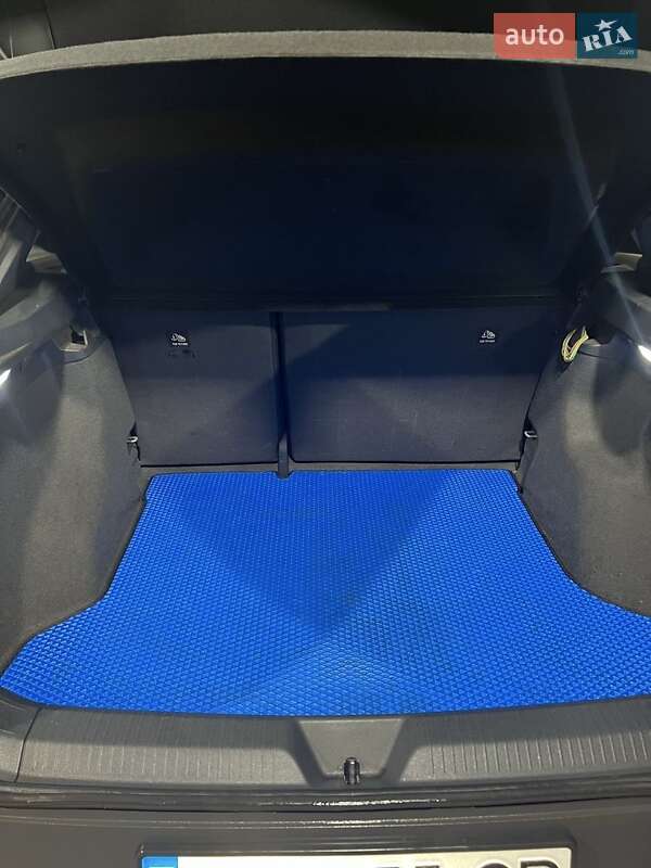 Позашляховик / Кросовер Volkswagen ID.4 2022 в Карлівці