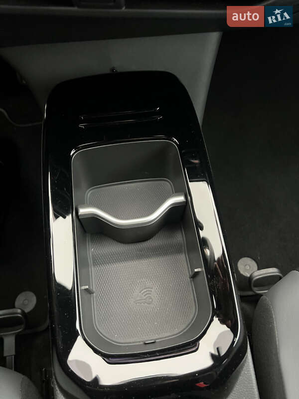 Внедорожник / Кроссовер Volkswagen ID.4 2024 в Кривом Роге фото 26 Внедорожник / Кроссовер Volkswagen ID.4 2024 в Кривом Роге