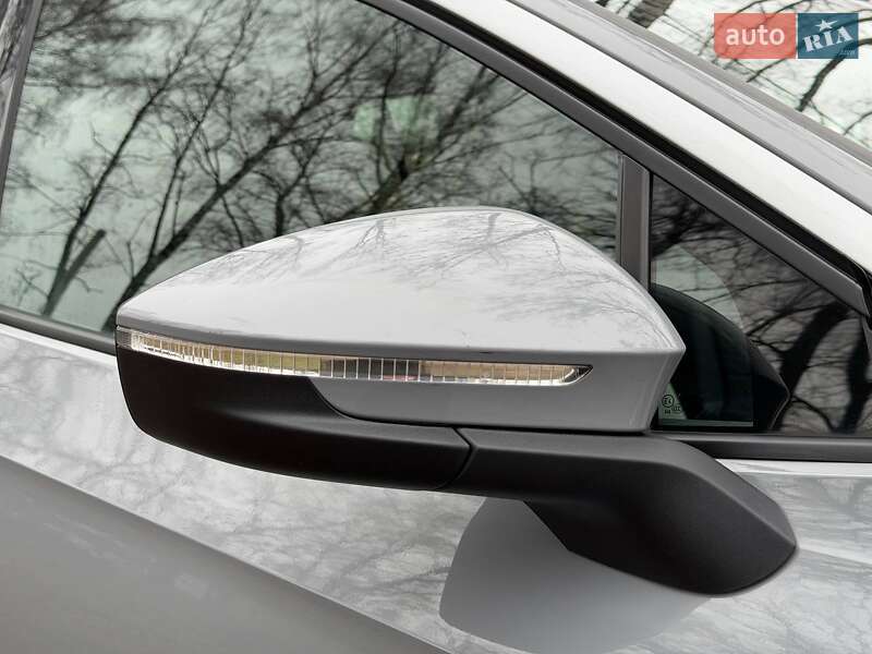 Внедорожник / Кроссовер Volkswagen ID.4 2022 в Ахтырке