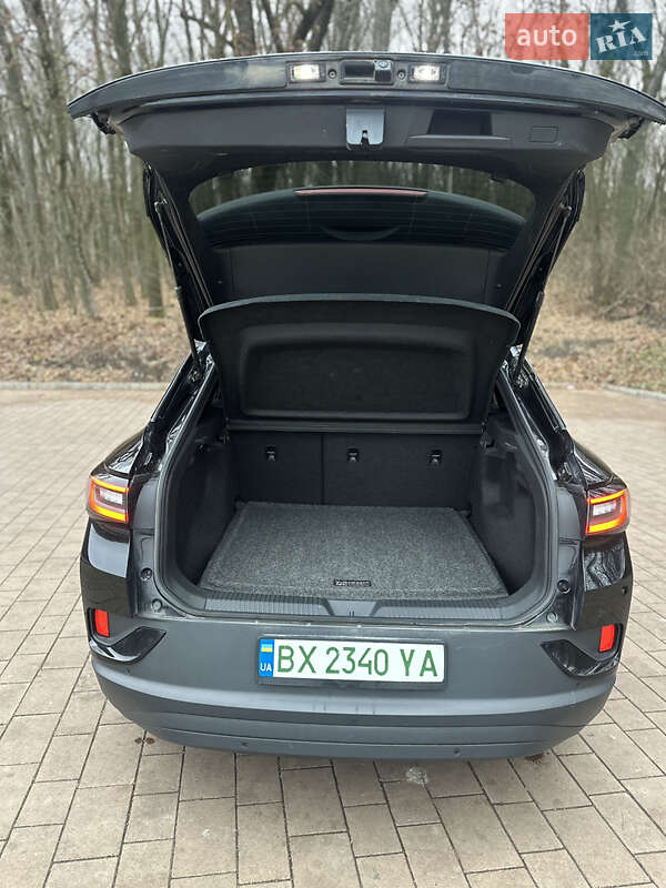 Позашляховик / Кросовер Volkswagen ID.4 2023 в Тернополі
