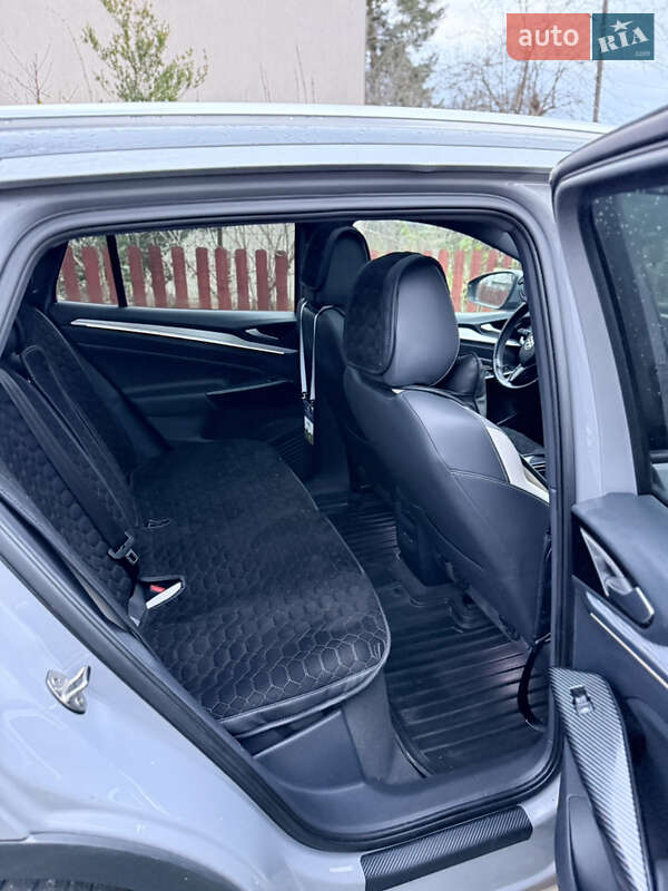 Внедорожник / Кроссовер Volkswagen ID.4 2021 в Ивано-Франковске