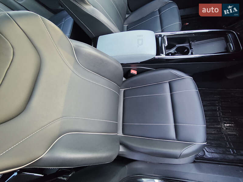 Внедорожник / Кроссовер Volkswagen ID.4 2022 в Киеве