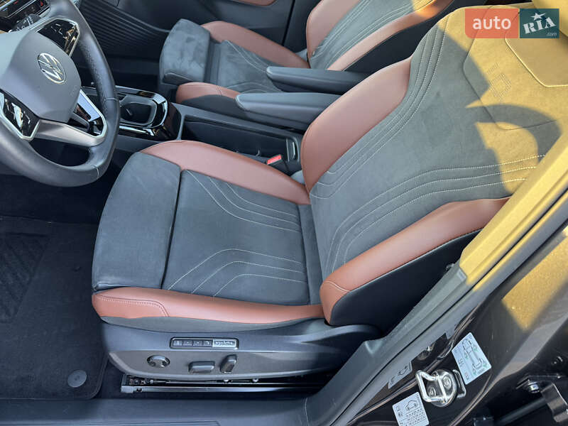 Внедорожник / Кроссовер Volkswagen ID.4 2021 в Мукачево