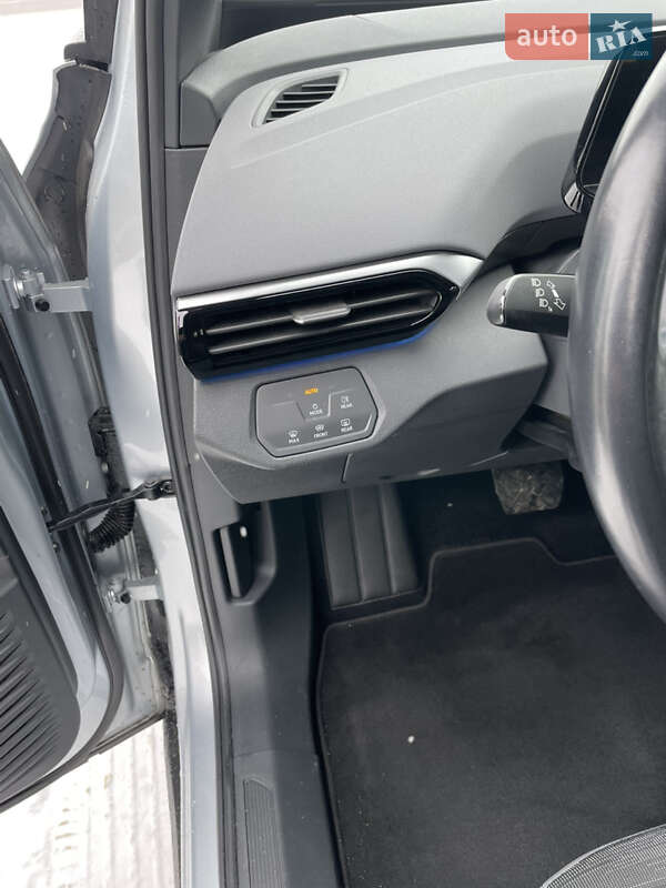 Внедорожник / Кроссовер Volkswagen ID.4 2021 в Львове фото 11 Внедорожник / Кроссовер Volkswagen ID.4 2021 в Львове