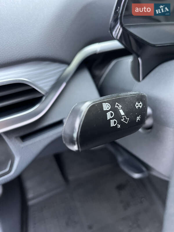 Позашляховик / Кросовер Volkswagen ID.4 2022 в Золочеві