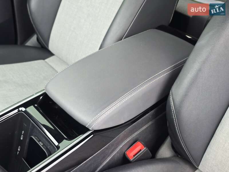 Внедорожник / Кроссовер Volkswagen ID.4 2023 в Хмельницком