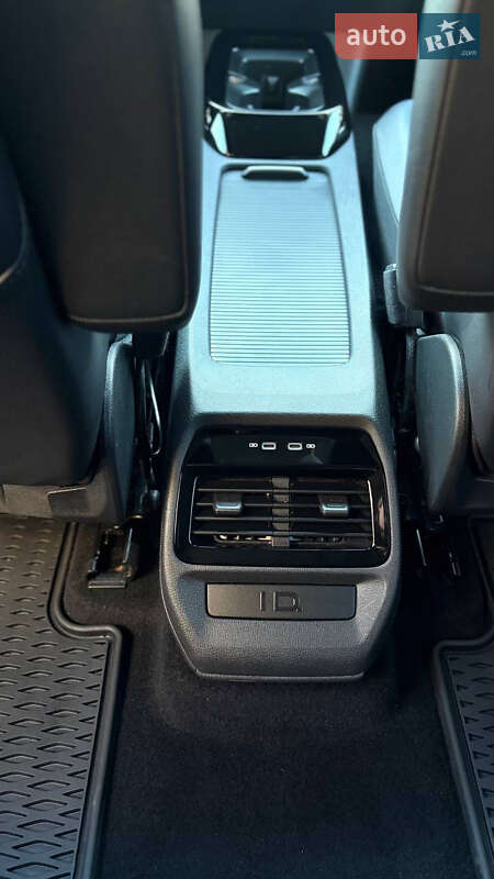 Внедорожник / Кроссовер Volkswagen ID.4 2021 в Николаеве