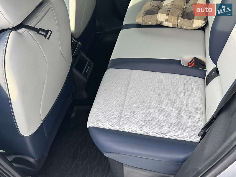 Внедорожник / Кроссовер Volkswagen ID.4 2023 в Луцке