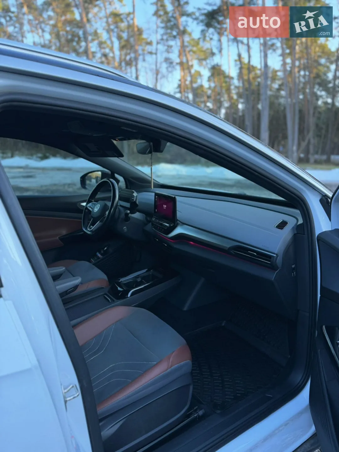 2020 Volkswagen ID.4 - мініатюра 10