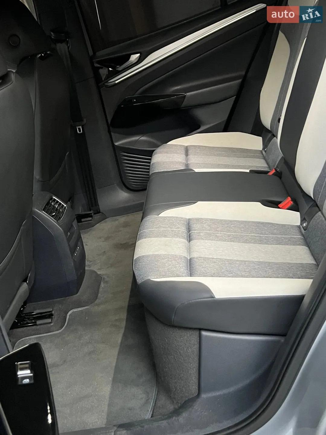2022 Volkswagen ID.4 - мініатюра 7