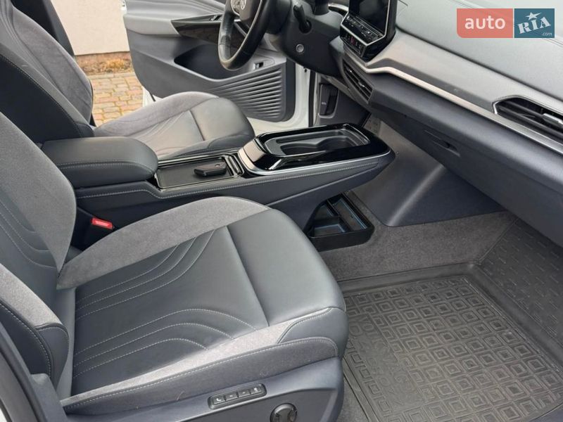 Внедорожник / Кроссовер Volkswagen ID.4 2023 в Киеве