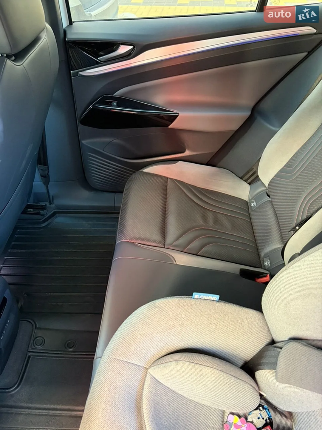 2021 Volkswagen ID.4 - мініатюра 16
