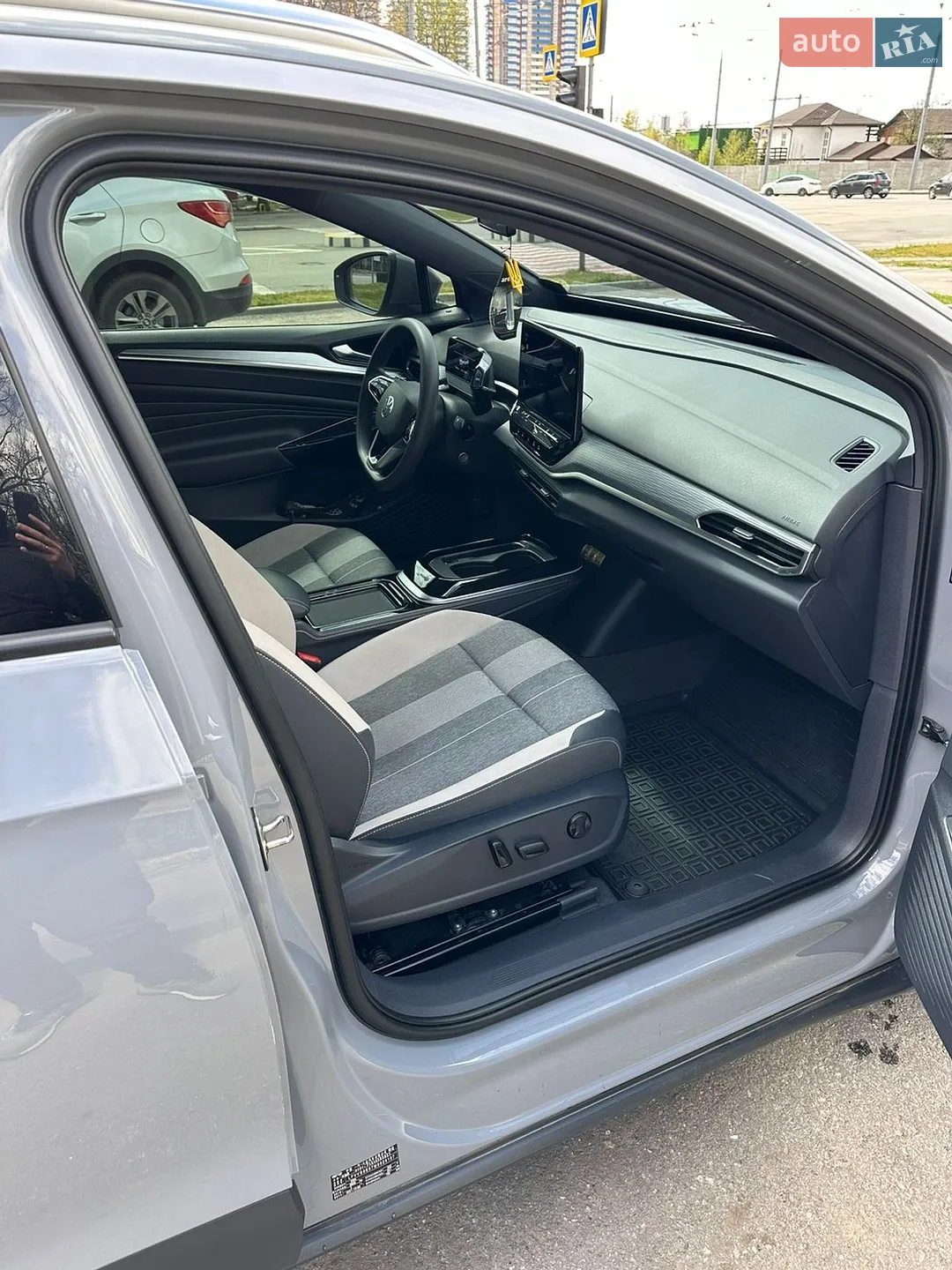 2021 Volkswagen ID.4 - мініатюра 14