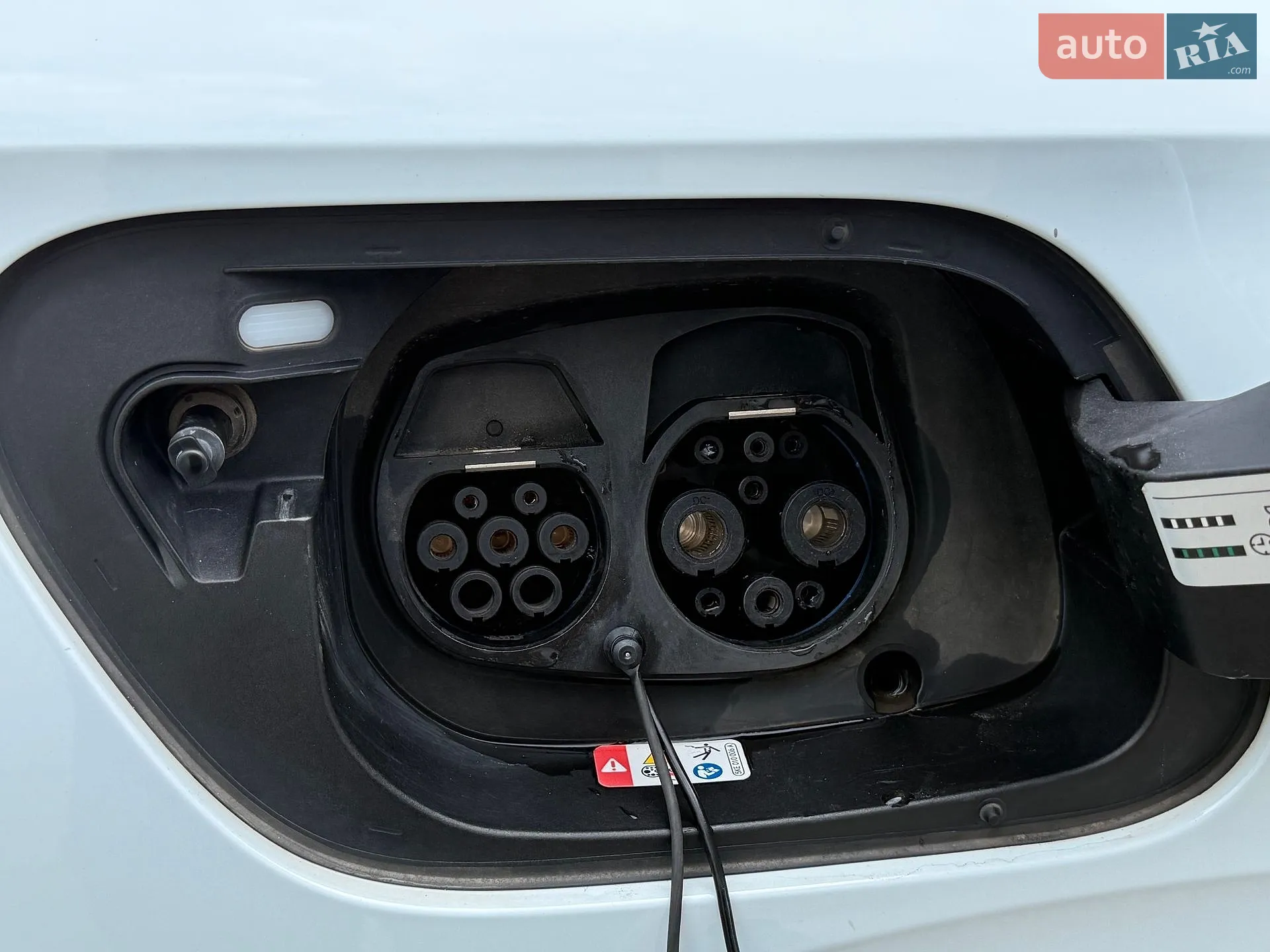 2022 Volkswagen ID.4 - мініатюра 36