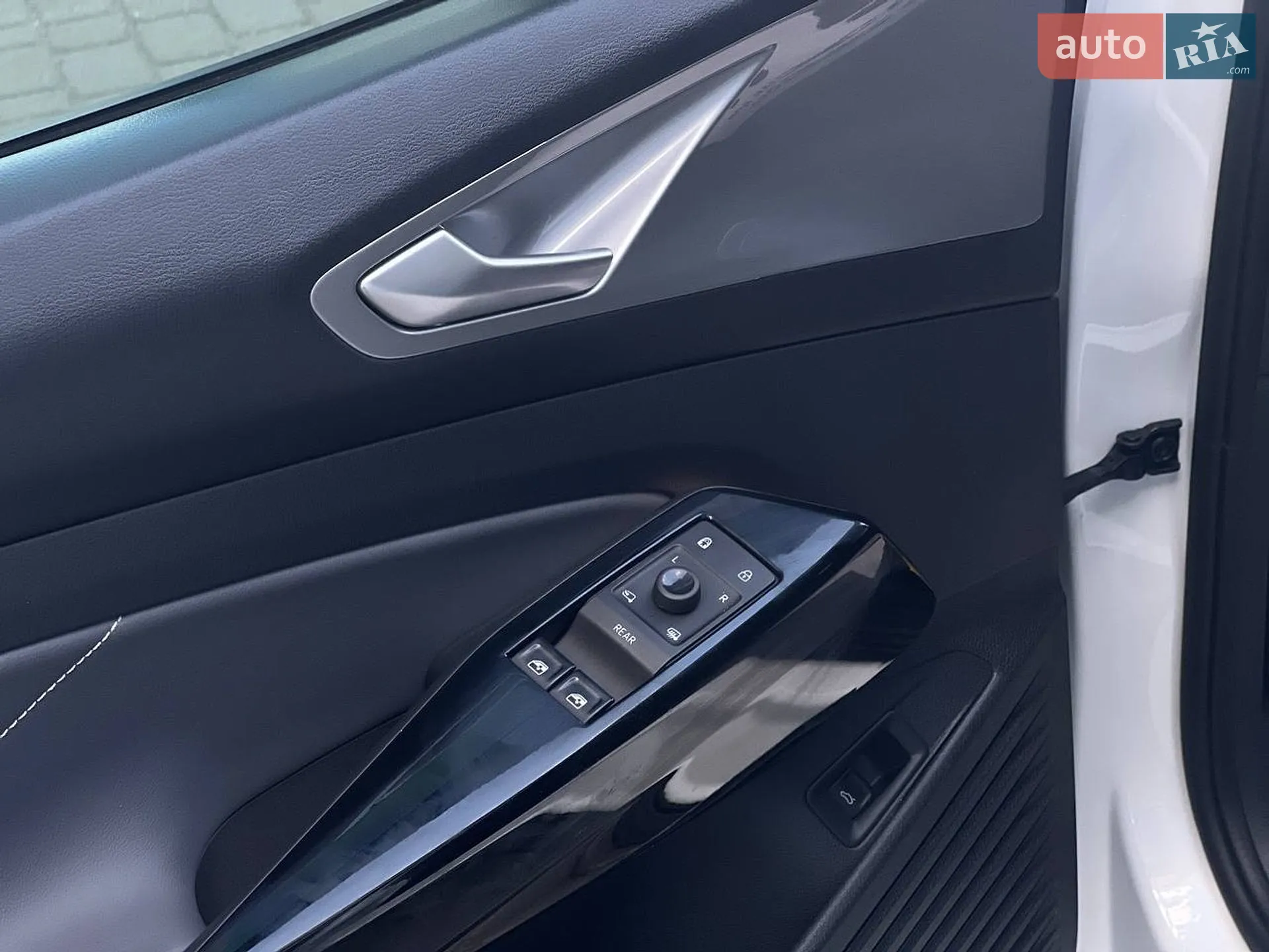 2023 Volkswagen ID.4 - мініатюра 17