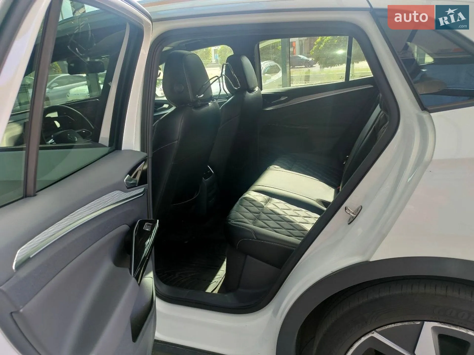 2021 Volkswagen ID.4 - мініатюра 14
