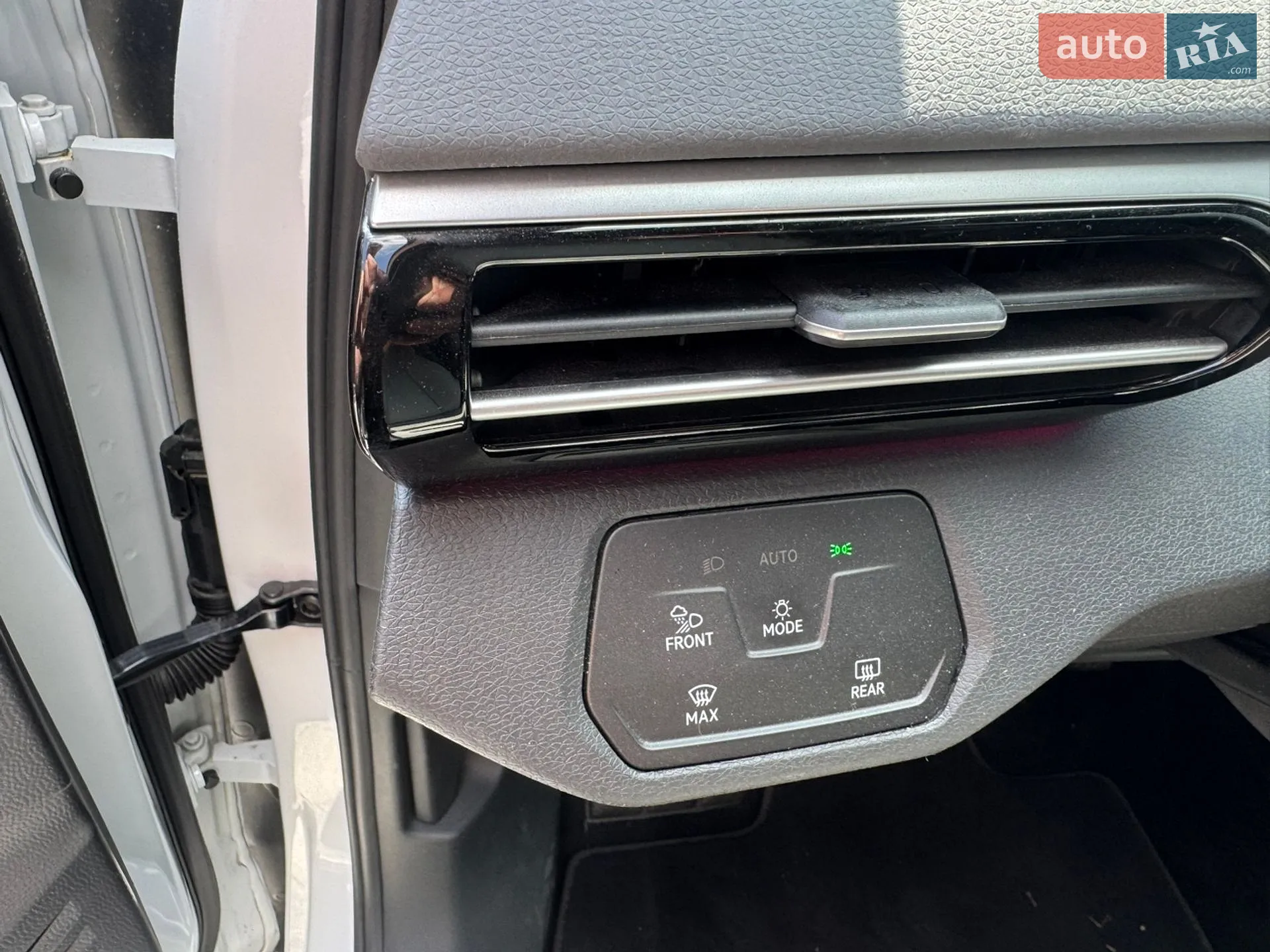 2021 Volkswagen ID.4 - мініатюра 21