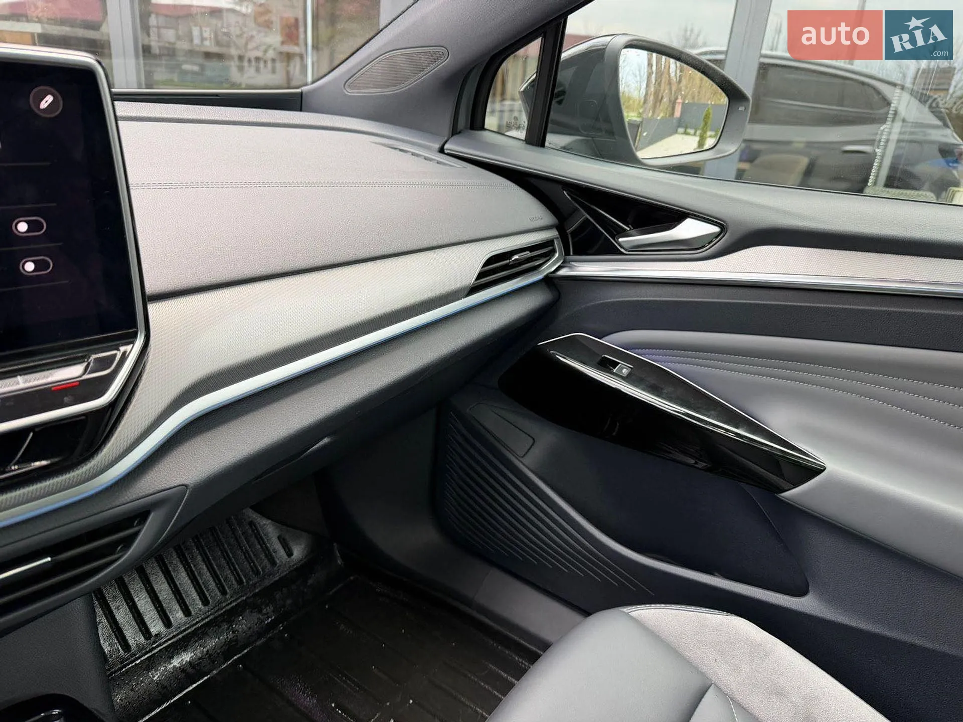 2023 Volkswagen ID.4 - мініатюра 8