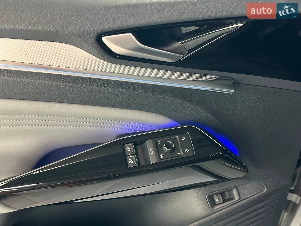 2023 Volkswagen ID.4 - мініатюра 13