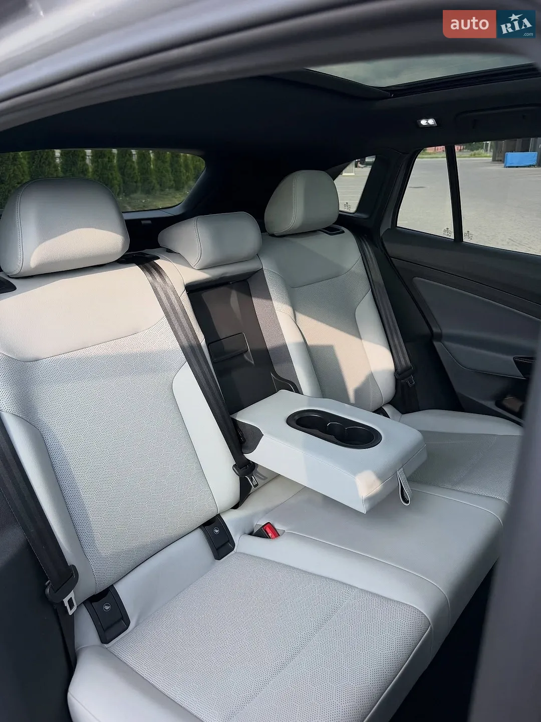 2022 Volkswagen ID.4 - мініатюра 5