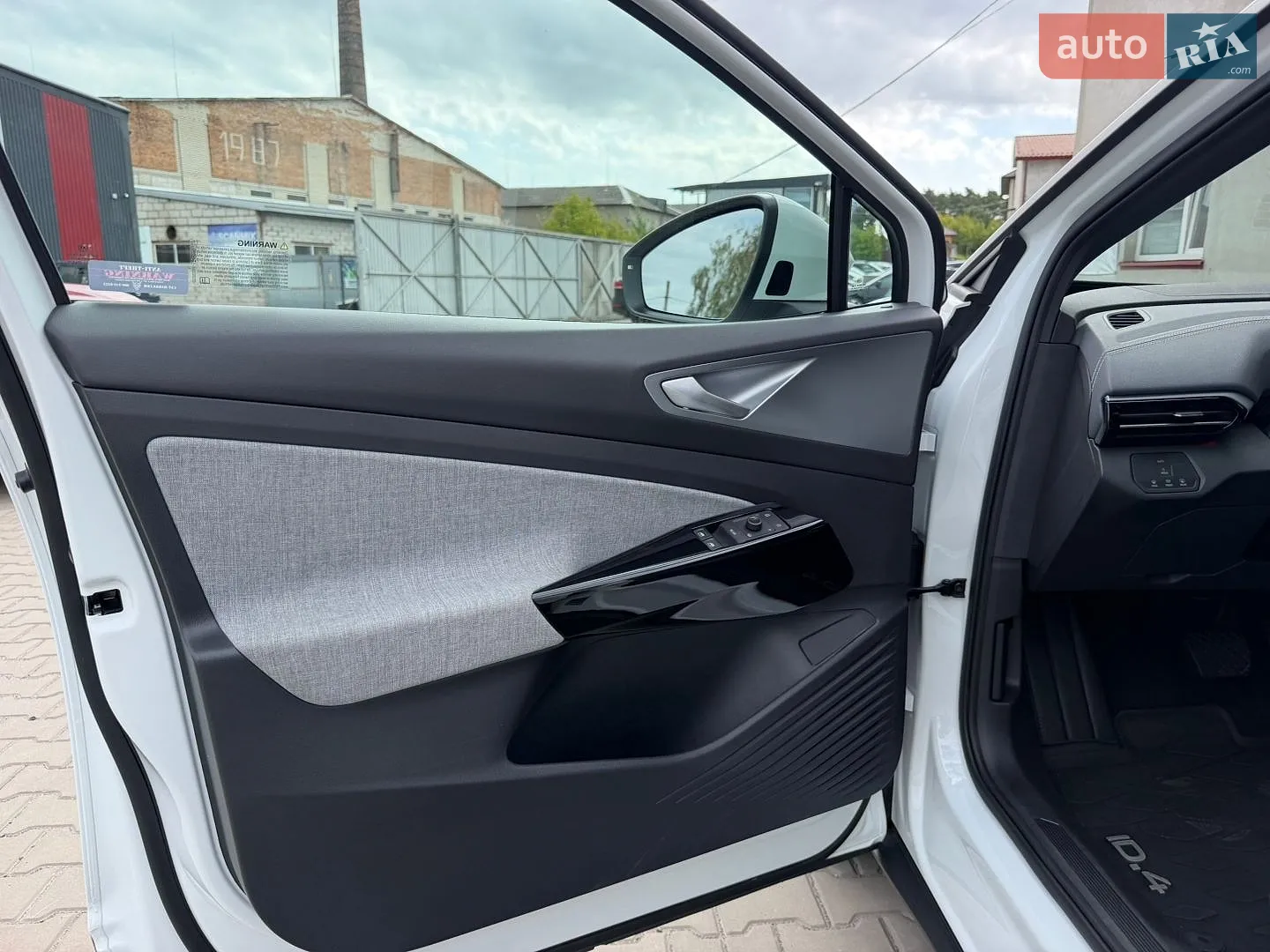 2023 Volkswagen ID.4 - мініатюра 12