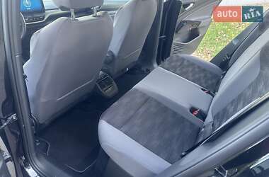 Внедорожник / Кроссовер Volkswagen ID.5 2023 в 