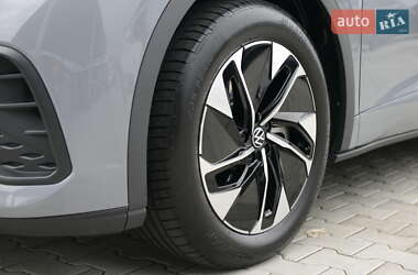 Позашляховик / Кросовер Volkswagen ID.5 2023 в 
